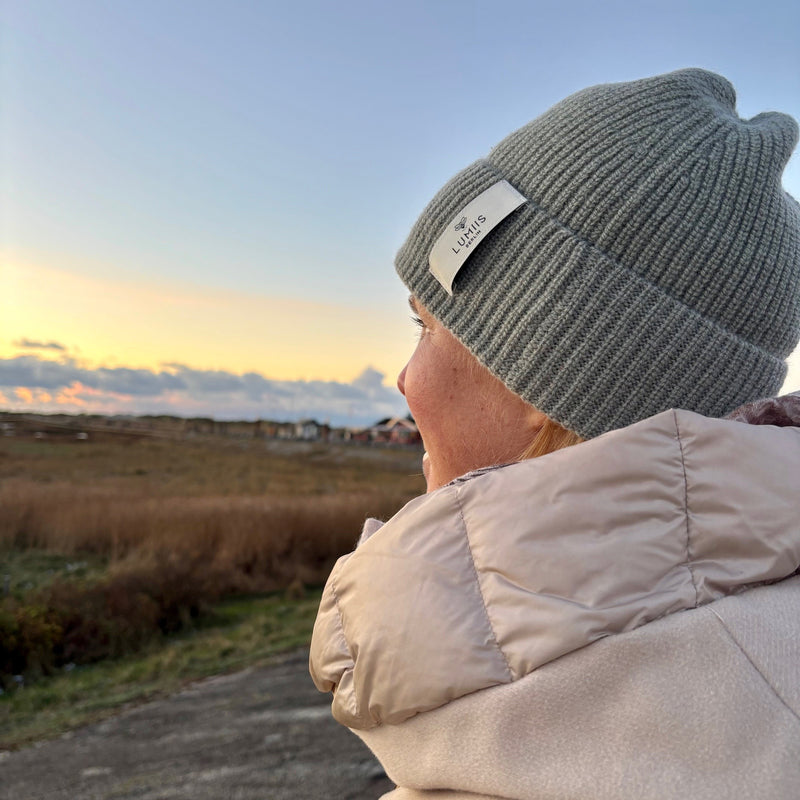 Reflektierende Beanie aus Merinowolle & Kaschmir